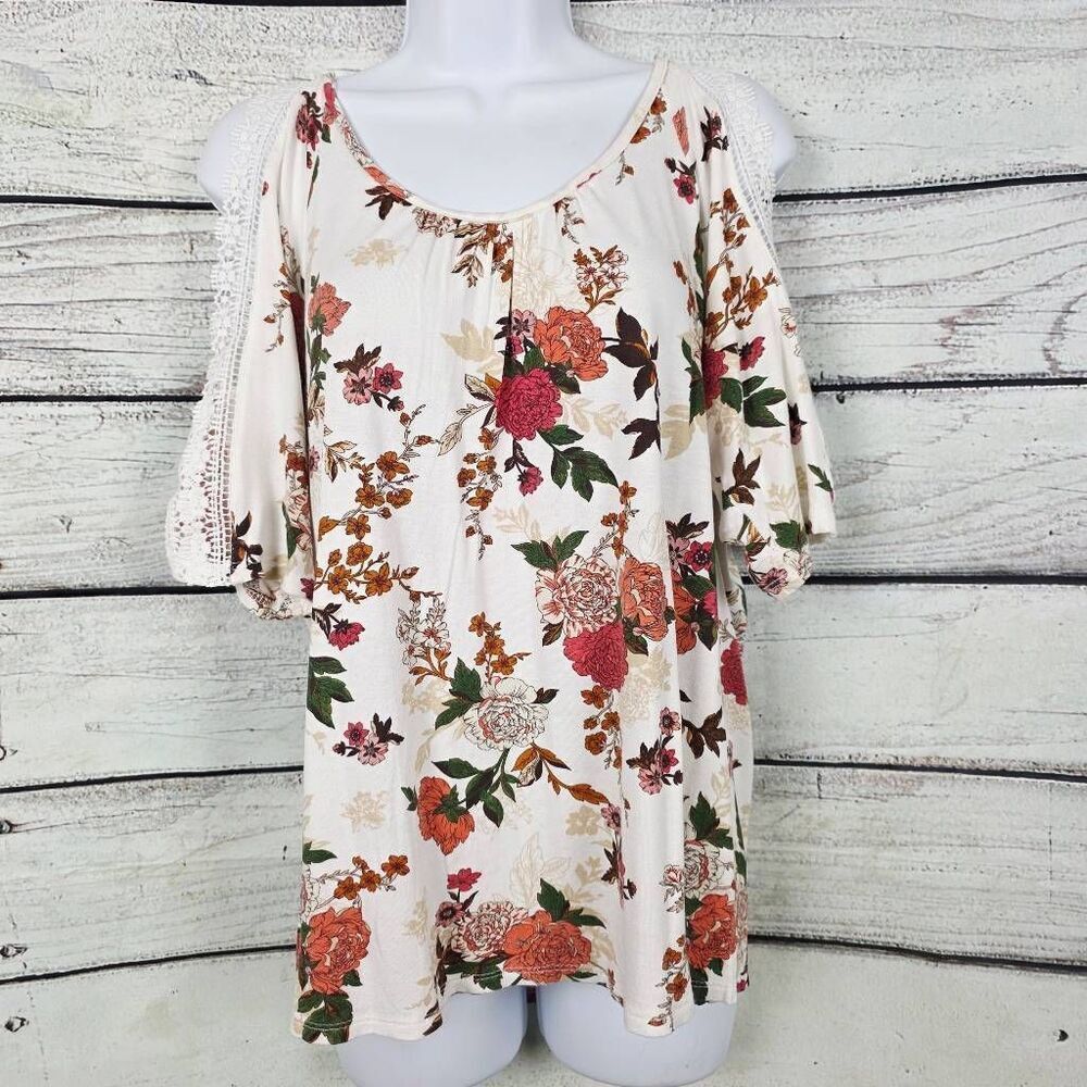 Maurices Floral Cold Shoulder Crochet Trim Top Size L